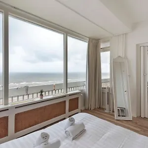  Apartment Beach Dreams